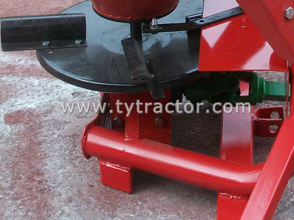 3PT Fertilizer Spreader