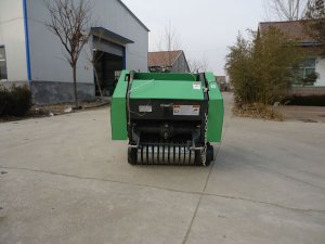 Tractor Round Baler